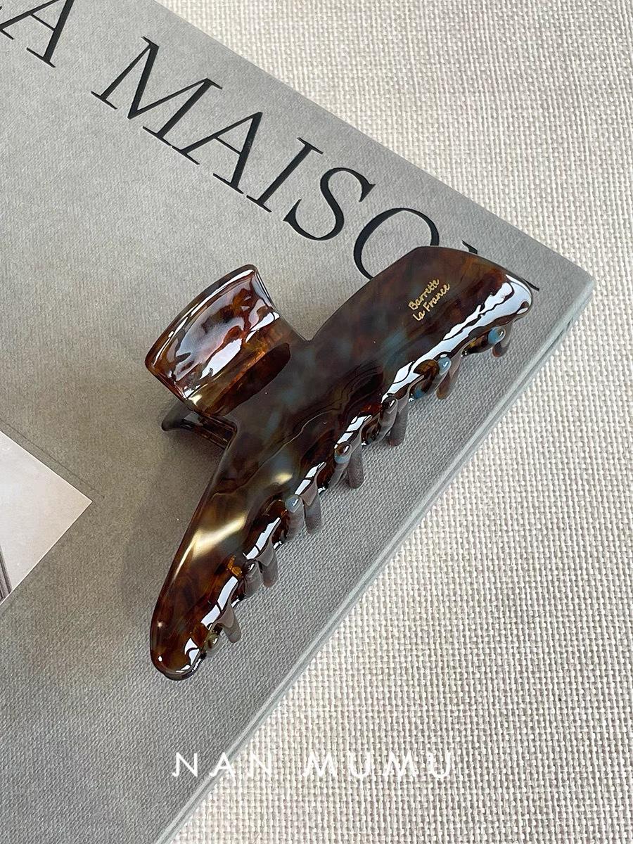 Корейская зеленая акула ацетатная заколка для волос
Корейская зеленая акула ацетатная заколка для волос