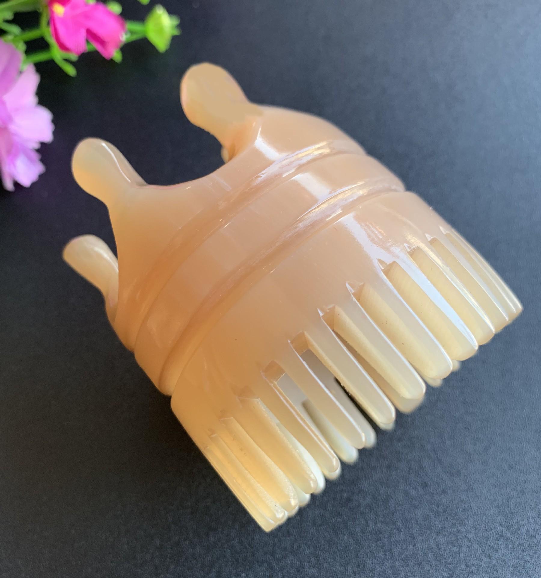 Расческа для массажа Meridian из рога белого яка - с широкими зубьями и скребком для кожи головы
Расческа для массажа Meridian из рога белого яка - с широкими зубьями и скребком для кожи головы