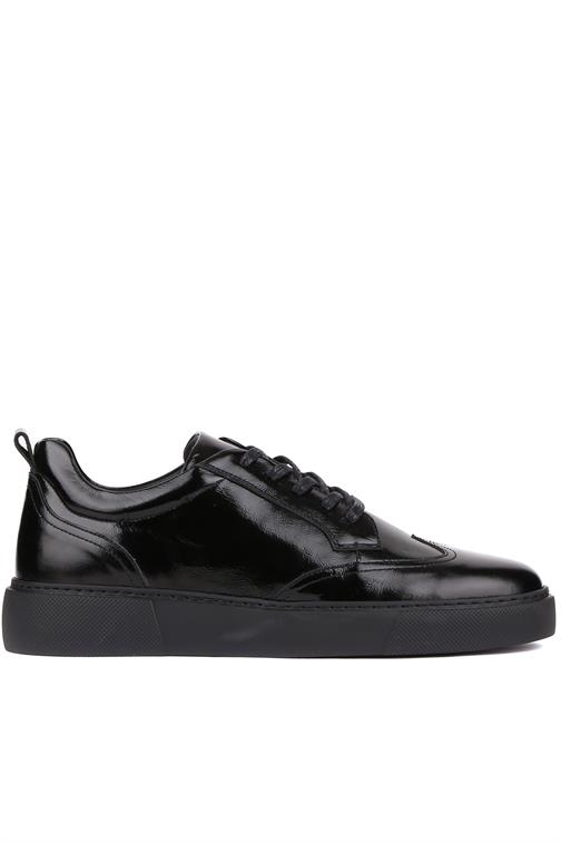 Shoetyle — Черные мужские повседневные туфли из лакированной кожи на шнуровке 250-1125 38 чёрный
Shoetyle — Черные мужские повседневные туфли из лакированной кожи на шнуровке 250-1125 38 чёрный