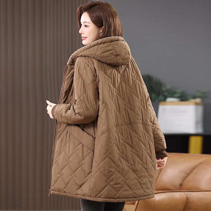 Mid-Length Women s Fleece-Lined Cotton Jacket: 2024 Retro Casual, Loose, Warm, and Thickened Winter Coat. L (recommended 118-130 lbs)
Mid-Length Women s Fleece-Lined Cotton Jacket: 2024 Retro Casual, Loose, Warm, and Thickened Winter Coat. L (recommended 118-130 lbs)