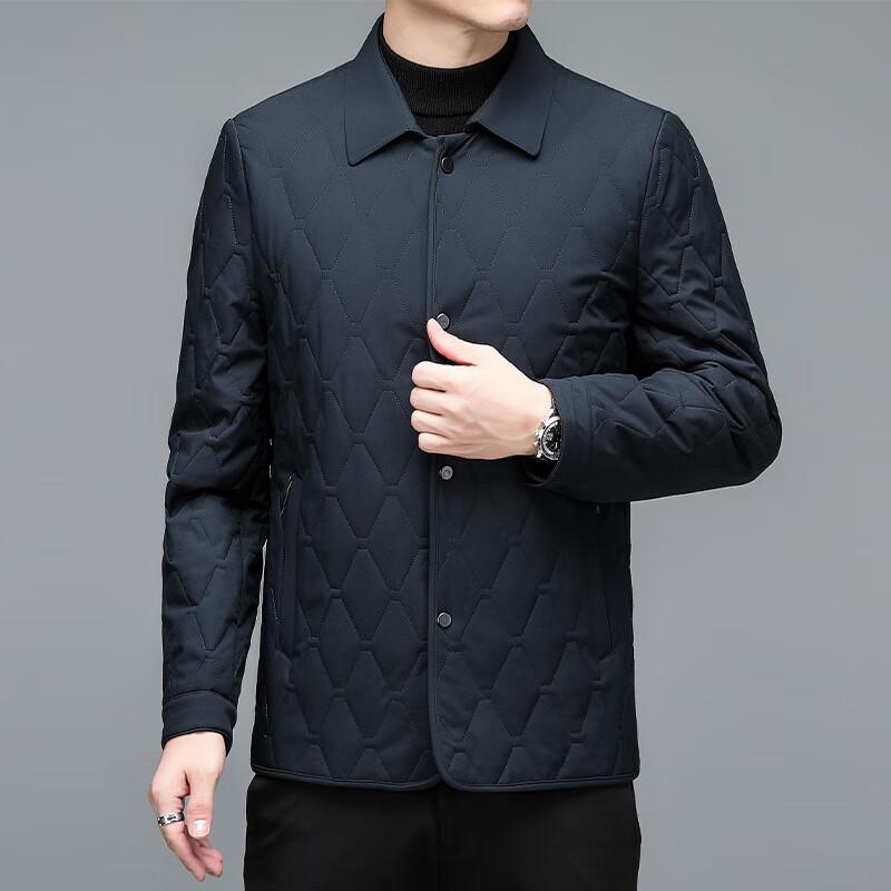 Men s Mid-Length Quilted Jacket 180/XL
Men s Mid-Length Quilted Jacket 180/XL