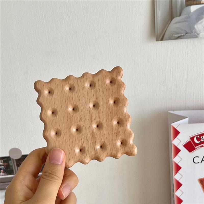 1PC Wooden Biscuit Modeling Coaster, Non-slip Insulation Pad, Suitable for Coffee and Tea, Desktop Protection, Home and Office Decoration
1PC Wooden Biscuit Modeling Coaster, Non-slip Insulation Pad, Suitable for Coffee and Tea, Desktop Protection, Home and Office Decoration