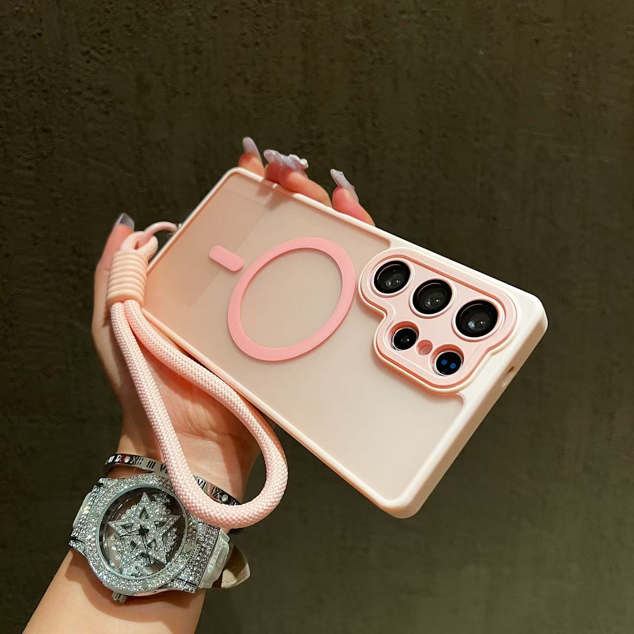 For Magsafe Magnetic Wireless Charging Cover for Samsung Galaxy S25 S24 S23 Ultra Plus Hand Lanyard Matte Lens Shockproof Case For SAM S25&1
For Magsafe Magnetic Wireless Charging Cover for Samsung Galaxy S25 S24 S23 Ultra Plus Hand Lanyard Matte Lens Shockproof Case For SAM S25&1