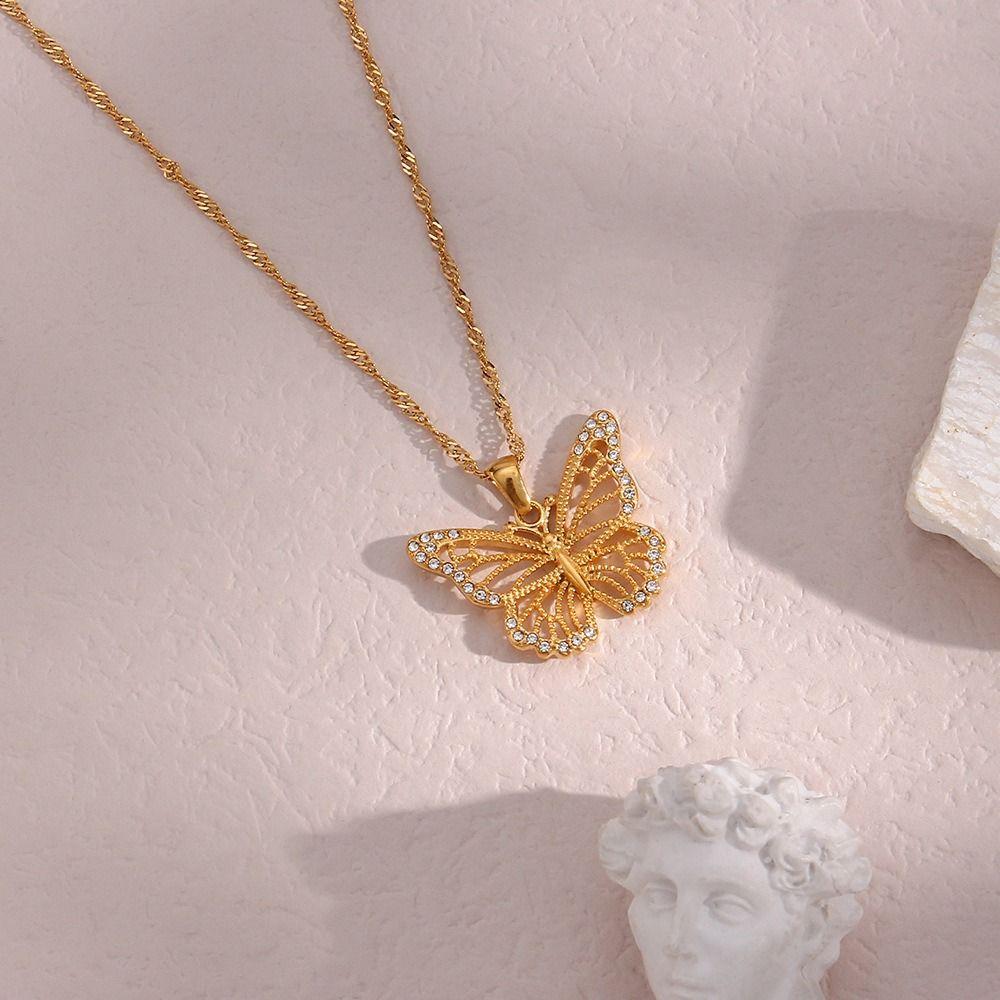 Plated Zircon Stone Butterfly Pendant Necklace Women Choker Crystal Necklace Chest Neck Jewelry
Plated Zircon Stone Butterfly Pendant Necklace Women Choker Crystal Necklace Chest Neck Jewelry