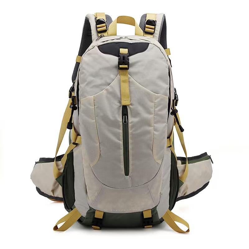 Li Kun 40L Outdoor Hiking & Travel Backpack
Li Kun 40L Outdoor Hiking & Travel Backpack
