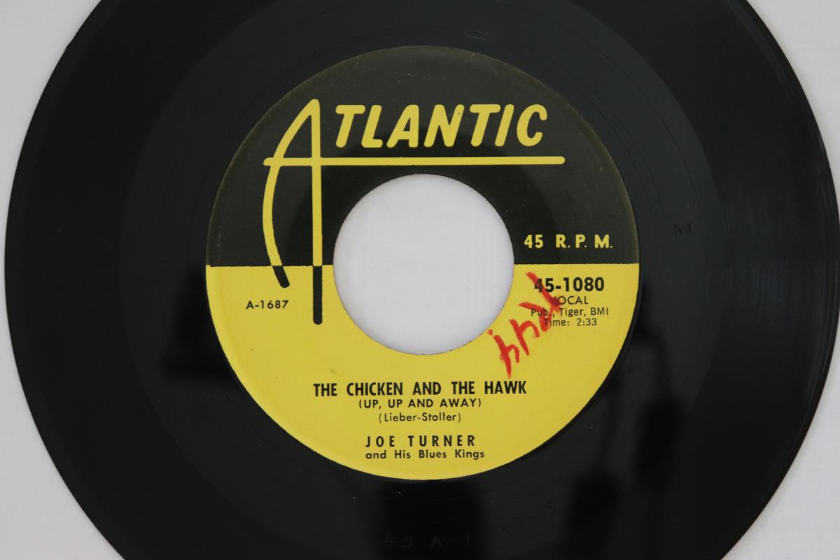 7inch Record JOE TURNER, HIS BLUES KINGS - The Chicken And The Hawk (Up, Up An 451080 ATLANTIC US Blues Used
7inch Record JOE TURNER, HIS BLUES KINGS - The Chicken And The Hawk (Up, Up An 451080 ATLANTIC US Blues Used