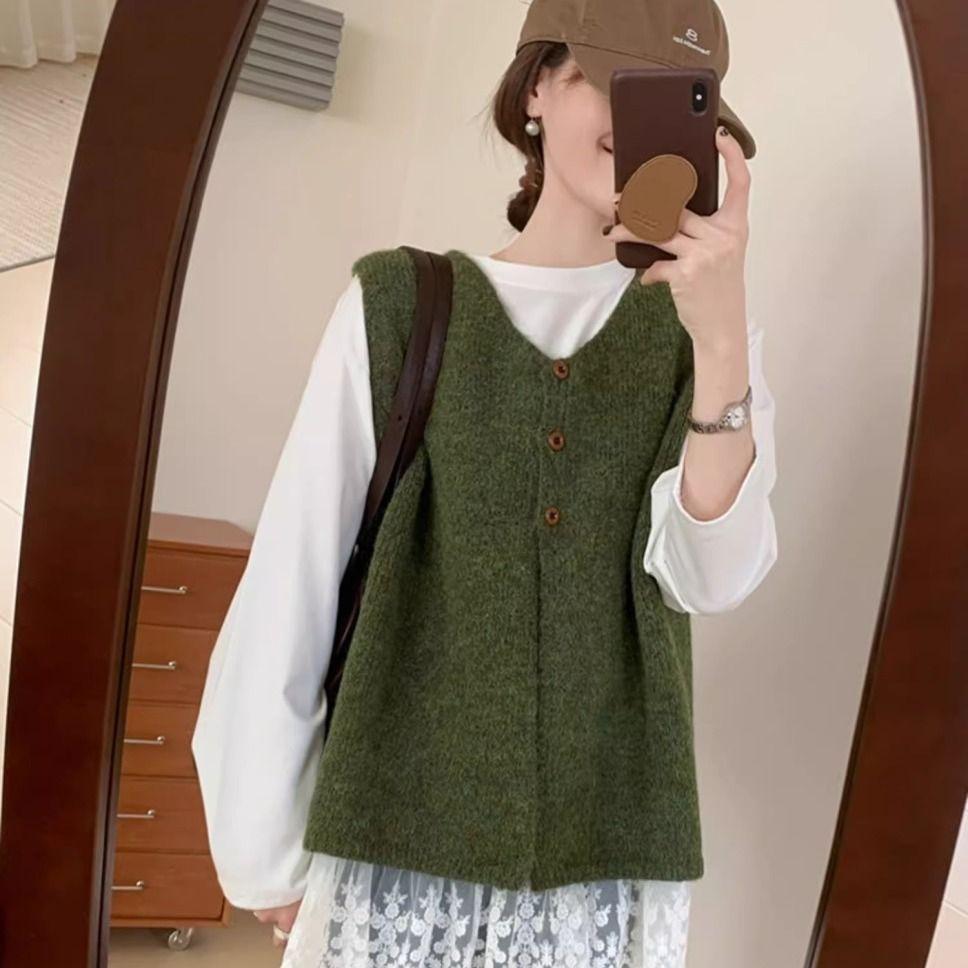 Korean Retro Sleeveless Sweater Vest Women Oversized Layering Knit Waistcoat Autumn Winter Fashion One Size зелёный
Korean Retro Sleeveless Sweater Vest Women Oversized Layering Knit Waistcoat Autumn Winter Fashion One Size зелёный