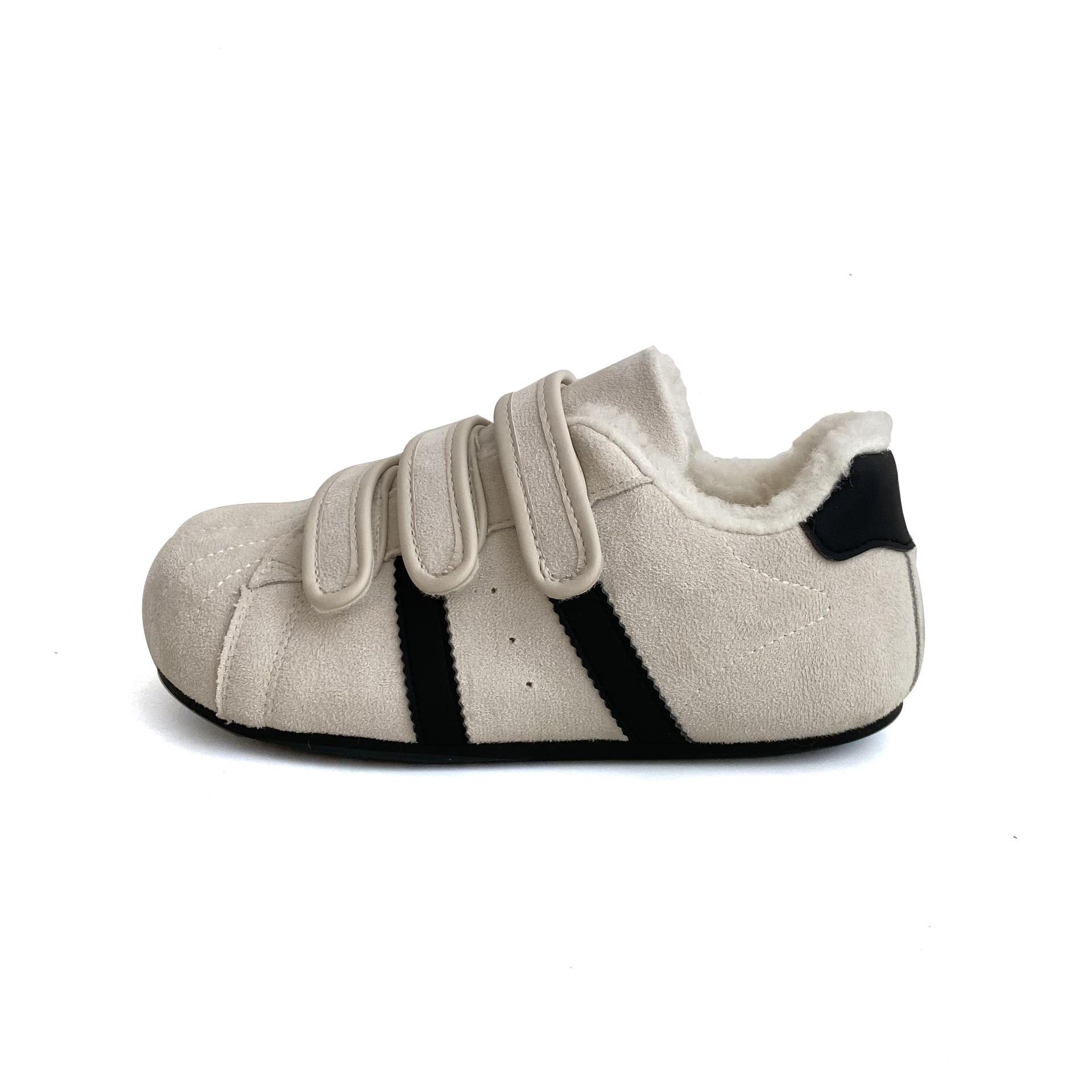 N22M winter warm Birkenstocks 22 new platform two cotton shoes German training shoes 35
N22M winter warm Birkenstocks 22 new platform two cotton shoes German training shoes 35