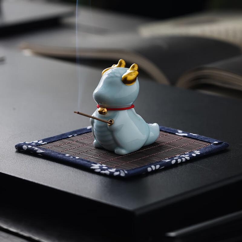 Ceramic Pterodactyl Tea Pet
Ceramic Pterodactyl Tea Pet