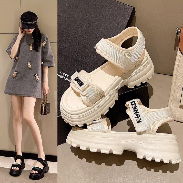 thick-soled Velcro sandals women s new Korean version one-word belt summer sandals fashion fairy wind soft-soled beach sandals 40
thick-soled Velcro sandals women s new Korean version one-word belt summer sandals fashion fairy wind soft-soled beach sandals 40