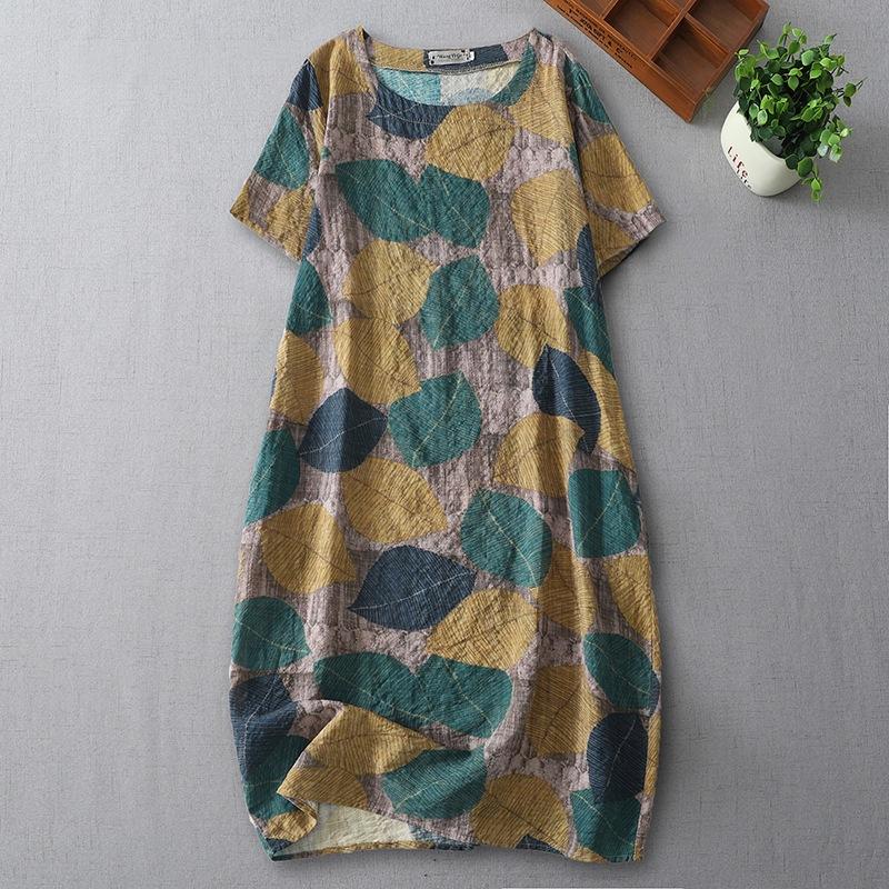2025 summer new loose printing medium and long dress that covers the belly and shows thinness M
2025 summer new loose printing medium and long dress that covers the belly and shows thinness M