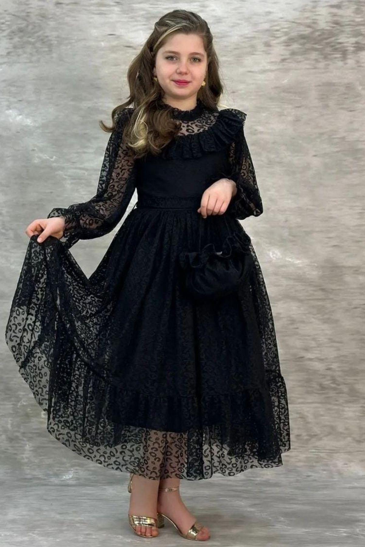 Girl Child s Frilled Transparent Detailed Patterned Black Dress 6-9 Years
Girl Child s Frilled Transparent Detailed Patterned Black Dress 6-9 Years