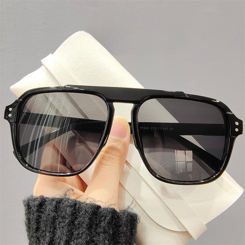 Non-polarized Fashion Oversized Yellow Square Sunglasses Women Design Rivets Decor Acrylic Sun Glasses серый
Non-polarized Fashion Oversized Yellow Square Sunglasses Women Design Rivets Decor Acrylic Sun Glasses серый