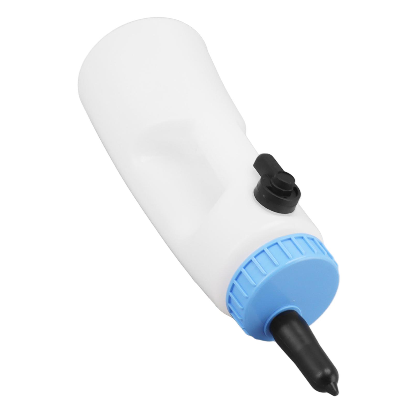 2,5 л Вертикальная бутылка для кормления телят с ручкой, прочная герметичная ПЭ бутылка для выкармливания телят для ягнят, телят и других животных
2,5 л Вертикальная бутылка для кормления телят с ручкой, прочная герметичная ПЭ бутылка для выкармливания телят для ягнят, телят и других животных