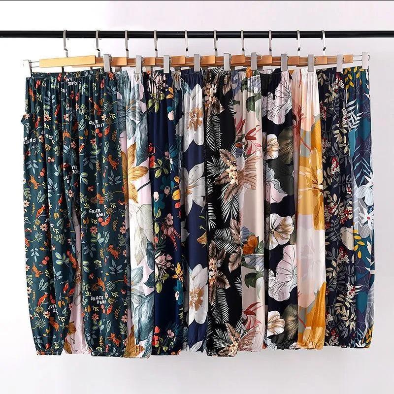 2025 Summer Women s Cotton & Rayon Lantern Pants - Mosquito-Proof Beachwear with Elastic Ankle, Casual Loose Fit, Artificial Cotton Blend. XL (suggested for 80-125 lbs)
2025 Summer Women s Cotton & Rayon Lantern Pants - Mosquito-Proof Beachwear with Elastic Ankle, Casual Loose Fit, Artificial Cotton Blend. XL (suggested for 80-125 lbs)