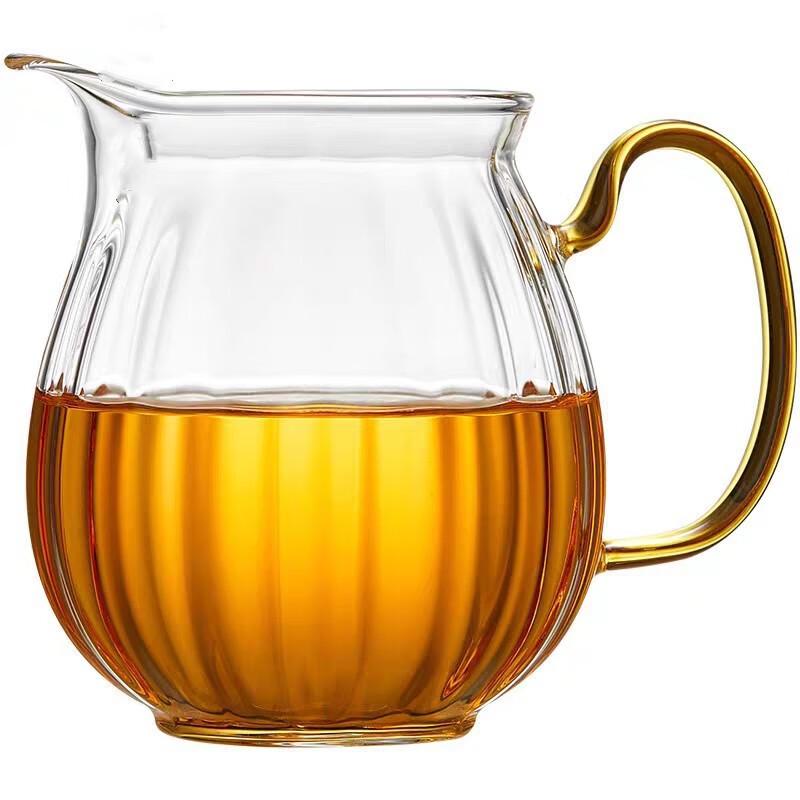 Shangqi Ribbed Glass Fair Cup
Shangqi Ribbed Glass Fair Cup