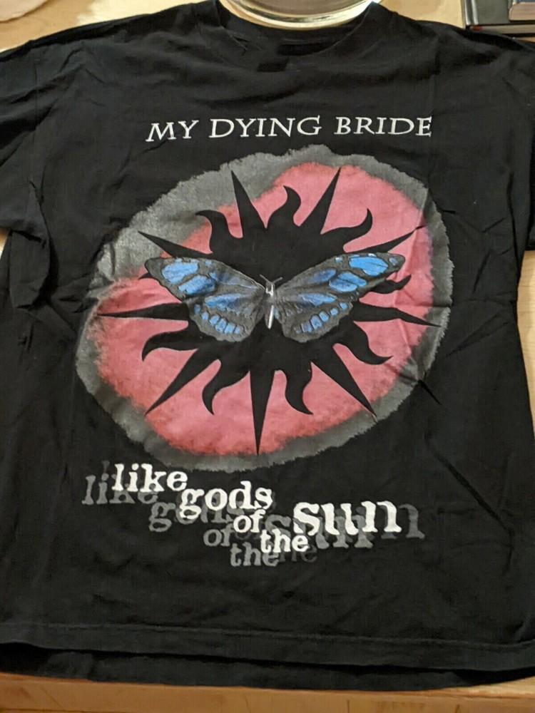 1996 VTG MY DYING BRIDE Like Gods of The sun Shirt Black Unisex S-5XL LE439 Unisex T-Shirt L
1996 VTG MY DYING BRIDE Like Gods of The sun Shirt Black Unisex S-5XL LE439 Unisex T-Shirt L