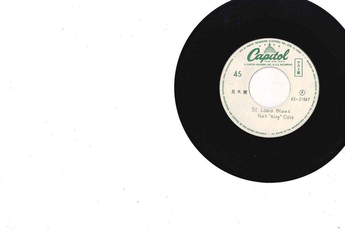 7-дюймовая пластинка НЭТ КИНГ КОУЛ - St. Louis Blues 4521947PROMO CAPITOL Япония Поп Б/У
7-дюймовая пластинка НЭТ КИНГ КОУЛ - St. Louis Blues 4521947PROMO CAPITOL Япония Поп Б/У