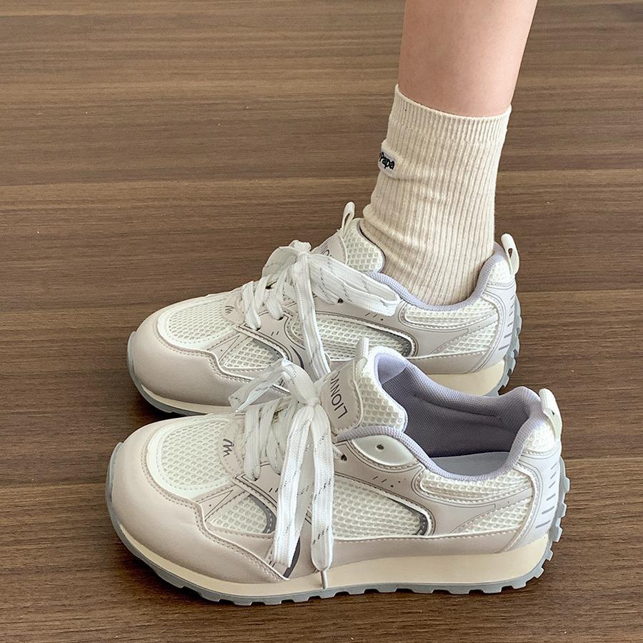 Versatile lightweight thick-soled little white shoes women s new popular summer casual breathable heightening sports dad shoes 35
Versatile lightweight thick-soled little white shoes women s new popular summer casual breathable heightening sports dad shoes 35