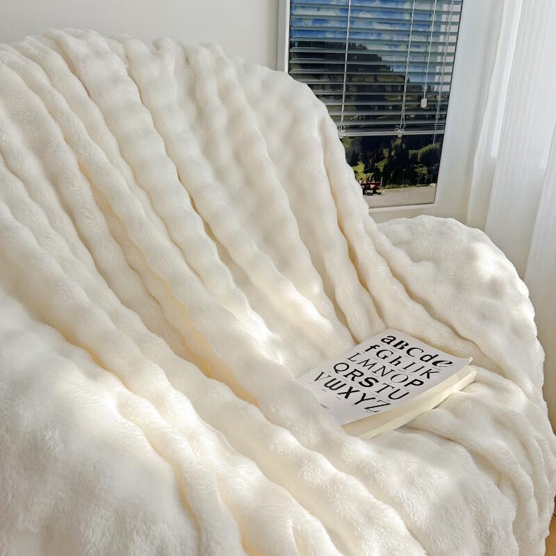 GPPNKC Warm Sun Bubble Throw Blanket
GPPNKC Warm Sun Bubble Throw Blanket