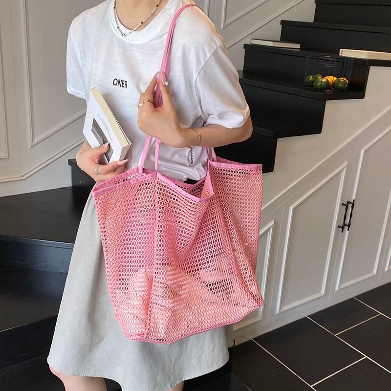 Spring Summer Mesh Straw Bag Portable Fashion Large Capacity Mesh Beach Storage Tote Travel Swimming Handheld Shoulder Bag рожевий
Spring Summer Mesh Straw Bag Portable Fashion Large Capacity Mesh Beach Storage Tote Travel Swimming Handheld Shoulder Bag рожевий
