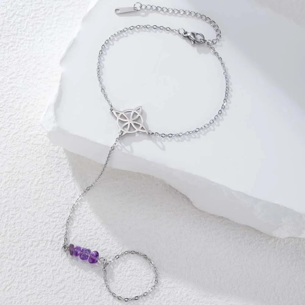 Fashion Hollow Star Bracelet Ring Chain Integrated Hand Jewelry For Women Stylish Finger Chain Accessory Outfit Decor
Fashion Hollow Star Bracelet Ring Chain Integrated Hand Jewelry For Women Stylish Finger Chain Accessory Outfit Decor