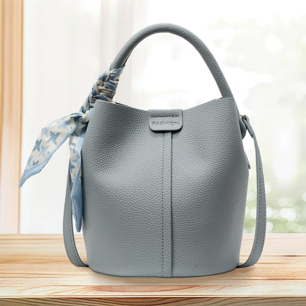 PU Leather Bucket Bag for Women with Inner Pocket Mini Shoulder Messenger Bag Top Handle Bag for Work & Daily Use синій
PU Leather Bucket Bag for Women with Inner Pocket Mini Shoulder Messenger Bag Top Handle Bag for Work & Daily Use синій