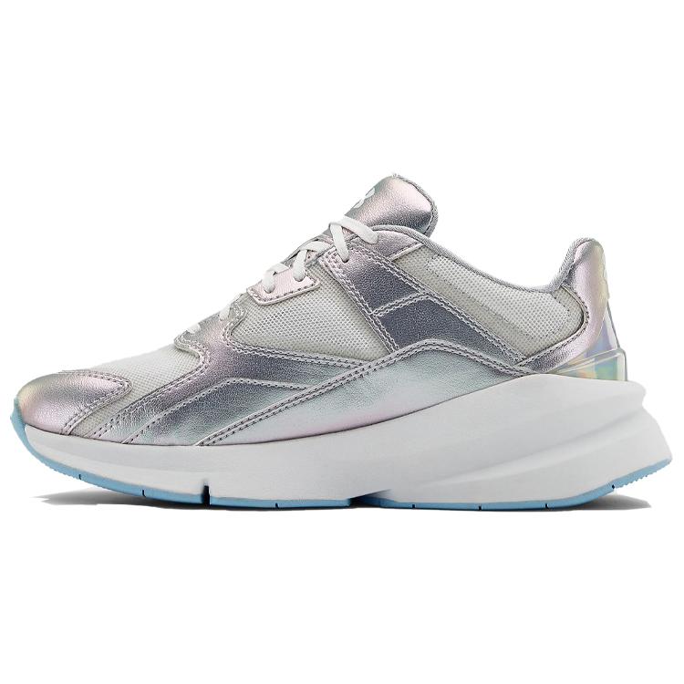 Under Armour Forge 96 Hl Iridescent Women s 3022812-100 39
Under Armour Forge 96 Hl Iridescent Women s 3022812-100 39