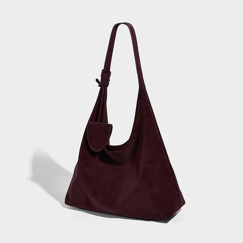 2025 Autumn and Winter New Polished Leather Large Capacity Commuter Bag Lazy Relaxed Feeling Shoulder Bag Trendy Easy Matching Tote Bag вина червоного кольору
2025 Autumn and Winter New Polished Leather Large Capacity Commuter Bag Lazy Relaxed Feeling Shoulder Bag Trendy Easy Matching Tote Bag вина червоного кольору