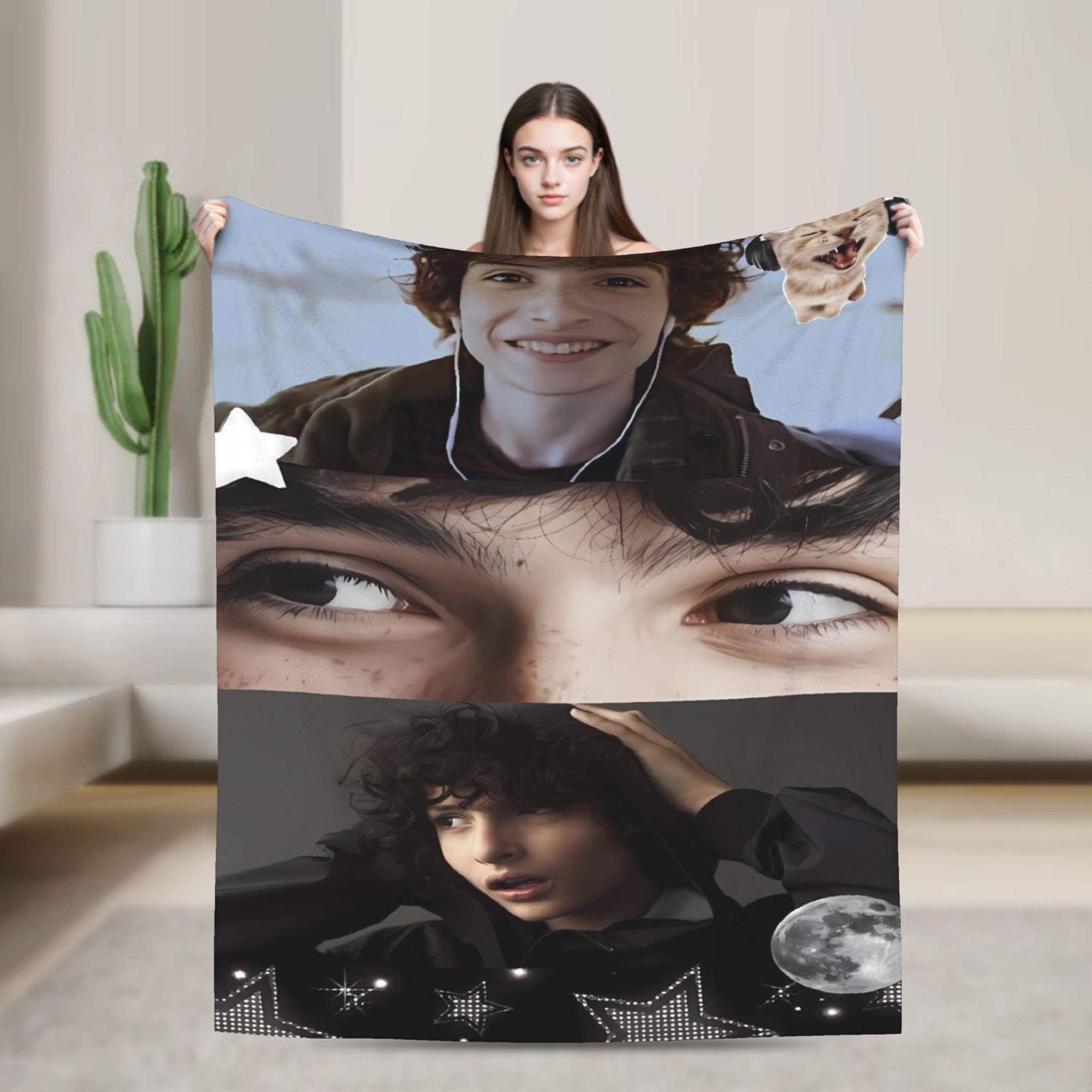 Finn Wolfhard Flannel Blanket Winter Warm Soft Throw Blanket for Kids Living Room Aesthetic Bedspread Sofa Bed Cover 75x90cm
Finn Wolfhard Flannel Blanket Winter Warm Soft Throw Blanket for Kids Living Room Aesthetic Bedspread Sofa Bed Cover 75x90cm