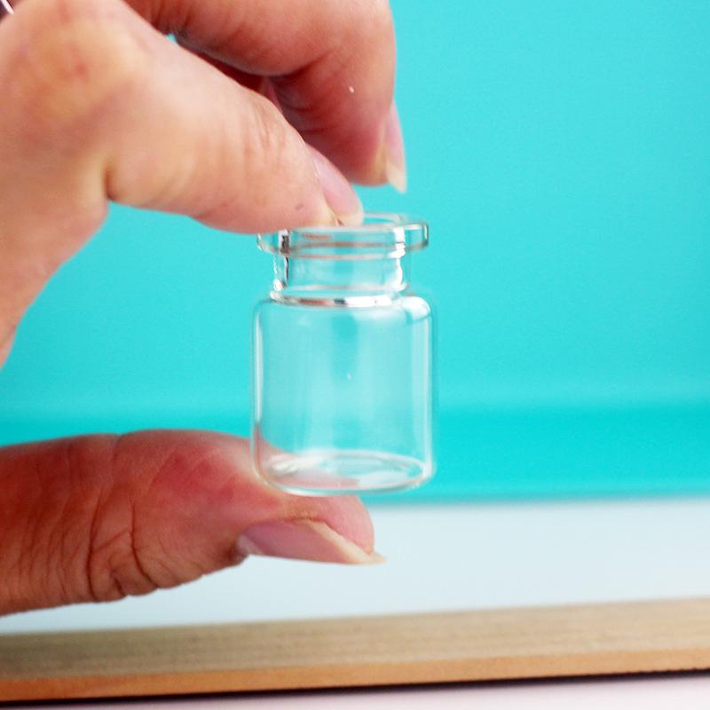 Gold Particle Storage: Mini Glass Jar with Cork & Rubber Stopper
Gold Particle Storage: Mini Glass Jar with Cork & Rubber Stopper