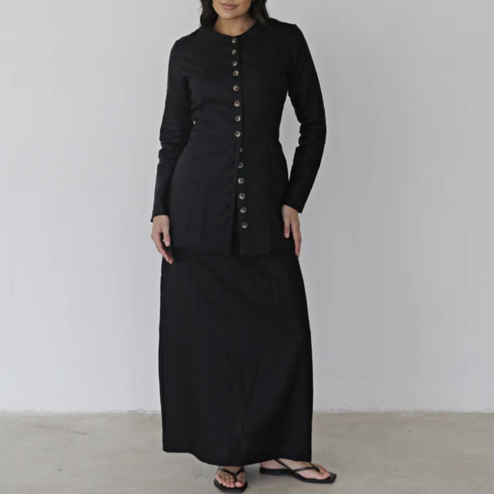 Hot style, temperament pure cotton breasted cardigan top long skirt set, Europe and America L чорний
Hot style, temperament pure cotton breasted cardigan top long skirt set, Europe and America L чорний
