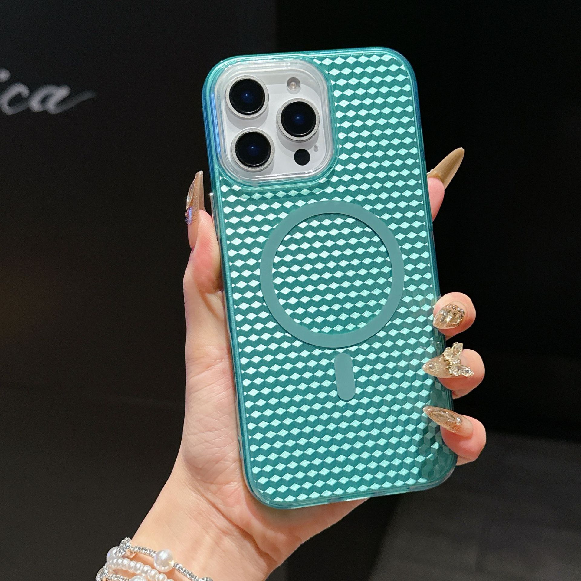 Applicable To Apple 16proMax Cube Magnetic Suction Phone Case IPhone 15 Trendy Skin Feeling 14 Drop Protection Case iPhone12proMax
Applicable To Apple 16proMax Cube Magnetic Suction Phone Case IPhone 15 Trendy Skin Feeling 14 Drop Protection Case iPhone12proMax