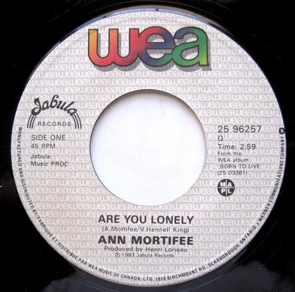 7inch Record ANN MORTIFEE Are You Lonely 2596257 WEA 1983 Canada Pop Used
7inch Record ANN MORTIFEE Are You Lonely 2596257 WEA 1983 Canada Pop Used
