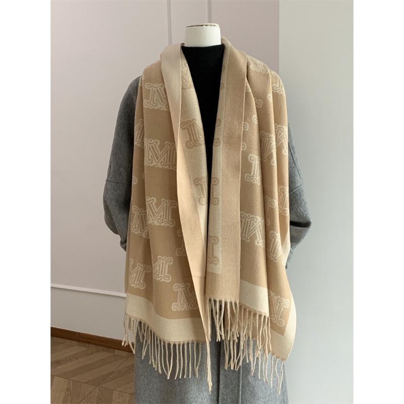 Scarf Air Conditioning Shawl Dual Purpose Women s Autumn and Winter Thick Warm Double Sided Cloak Versatile Soft Waxy Scarf 190*65cm
Scarf Air Conditioning Shawl Dual Purpose Women s Autumn and Winter Thick Warm Double Sided Cloak Versatile Soft Waxy Scarf 190*65cm