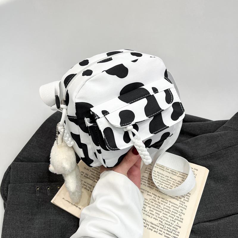 New plaid cow butterfly print shoulder bag women s bag small fresh backpack large capacity oblique span bag Single pack
New plaid cow butterfly print shoulder bag women s bag small fresh backpack large capacity oblique span bag Single pack