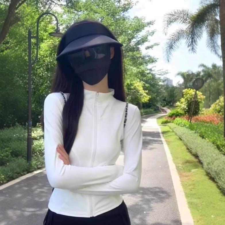 Ice Silk Slim Fit Women s Sun Protection Jacket - Summer 2025, Breathable & Lightweight One Size (80-140 Jin)
Ice Silk Slim Fit Women s Sun Protection Jacket - Summer 2025, Breathable & Lightweight One Size (80-140 Jin)