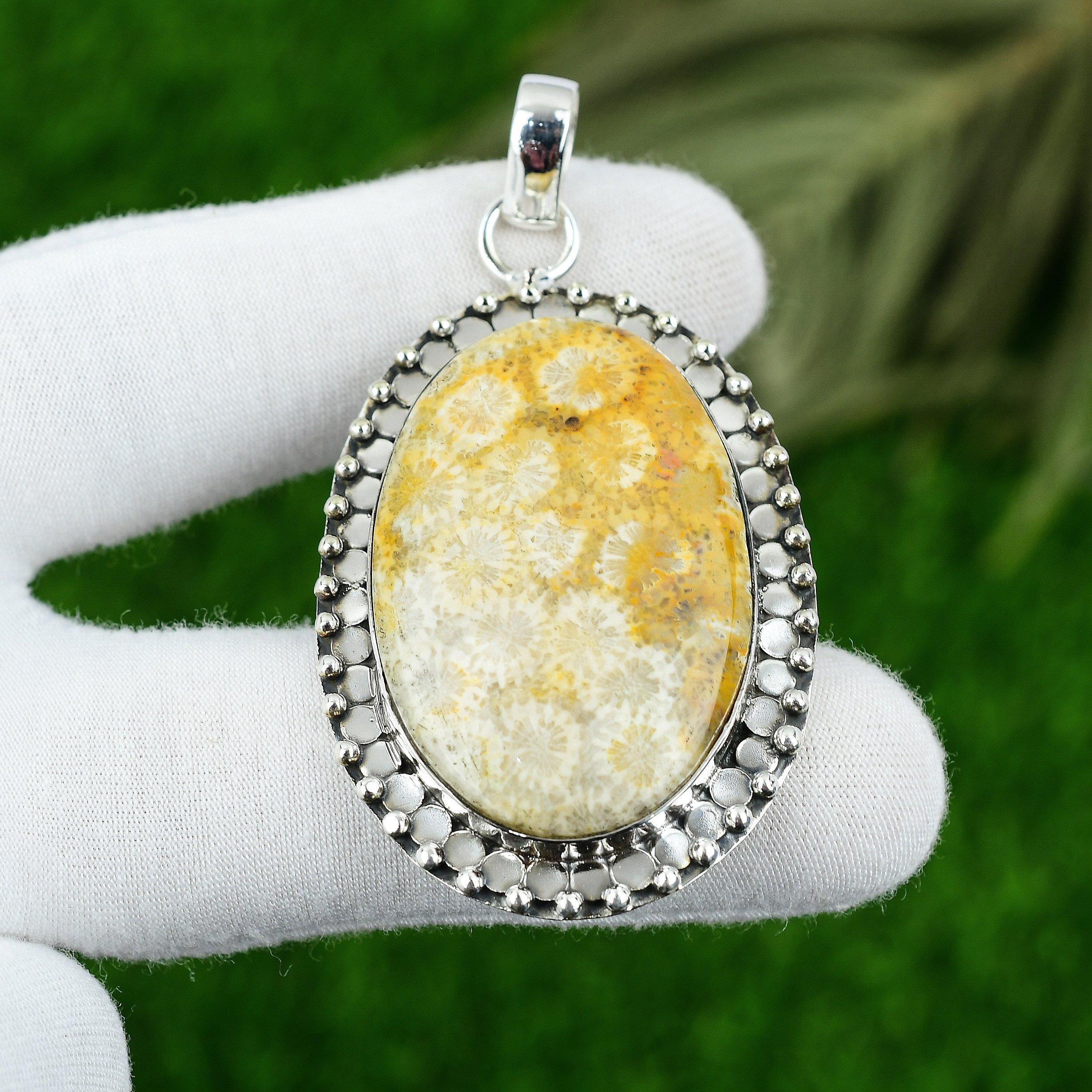 Natural Fossil Coral Gemstone Pendant 925 Sterling Silver Indian Jewelry
Natural Fossil Coral Gemstone Pendant 925 Sterling Silver Indian Jewelry