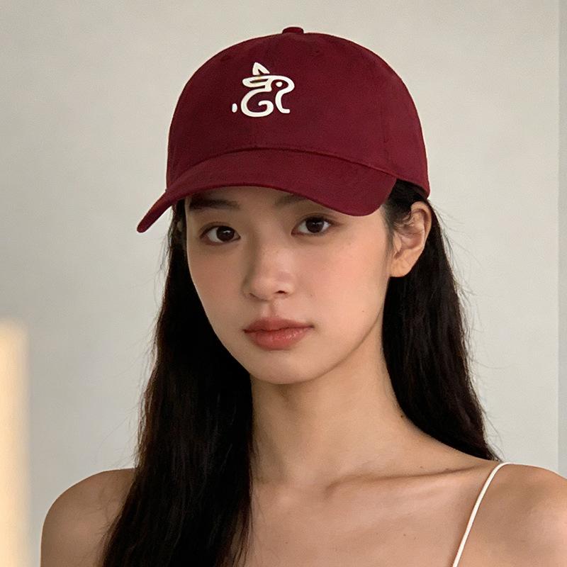 Spring and Autumn Rabbit Embroidery Baseball Cap Versatile Soft Top Men s and Women s Casual Wide Brim Show Face Small Peaked Cap Tide M(56-58cm) brick червоний колір
Spring and Autumn Rabbit Embroidery Baseball Cap Versatile Soft Top Men s and Women s Casual Wide Brim Show Face Small Peaked Cap Tide M(56-58cm) brick червоний колір