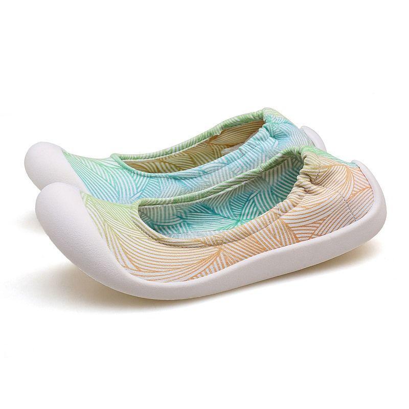 Fashion Woman Footwear Sneakers Shoes for Women Flat Athletic Running Round Toe Gym Sports A Korean Original Shoe New In on Offer Sale H 35
Fashion Woman Footwear Sneakers Shoes for Women Flat Athletic Running Round Toe Gym Sports A Korean Original Shoe New In on Offer Sale H 35