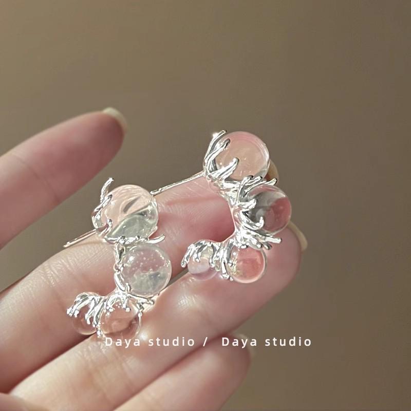 Серьги-пусеты «Летний курортный стиль Мори Сладкий лепесток 2025»
Серьги-пусеты «Летний курортный стиль Мори Сладкий лепесток 2025»