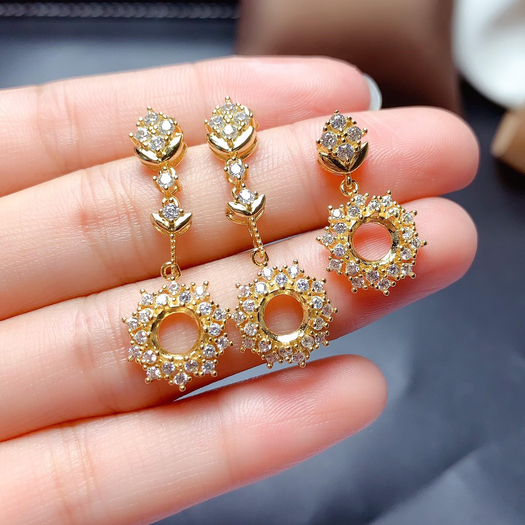 S925 Silver Earrings with 18K White & Rose Gold Plating, Round Setting for 5/6/8mm Stones Rose Silver Pendant Empty Setting 5mm
S925 Silver Earrings with 18K White & Rose Gold Plating, Round Setting for 5/6/8mm Stones Rose Silver Pendant Empty Setting 5mm