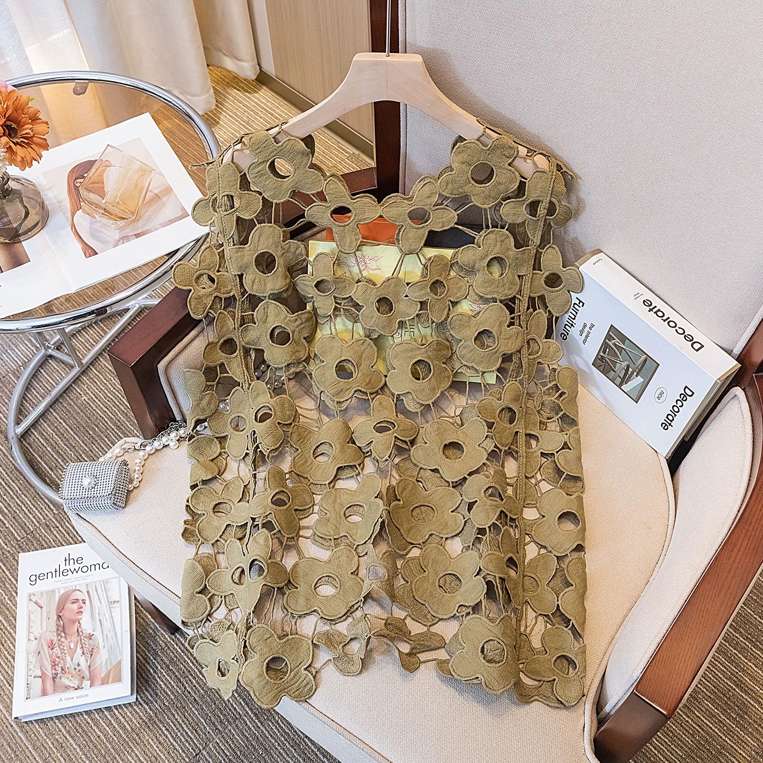 Dimanaf 2025 Новая футболка женская трикотажная кружевная жилетка с круглым вырезом ажурный летний стиль базовые топы футболки свободная одежда 253 One Size дубильная кора
Dimanaf 2025 Новая футболка женская трикотажная кружевная жилетка с круглым вырезом ажурный летний стиль базовые топы футболки свободная одежда 253 One Size дубильная кора