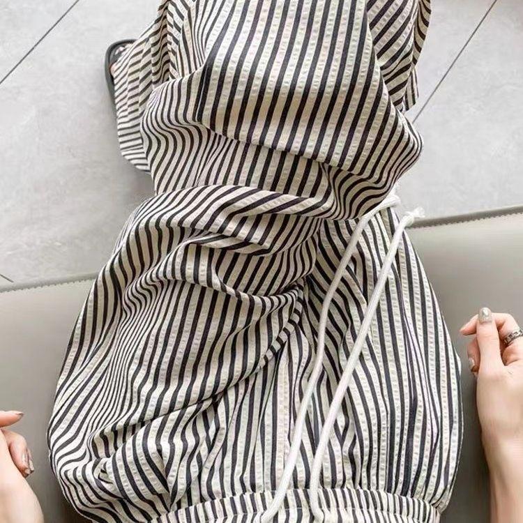 Women s Summer 2025 Retro Vertical Striped Wide-Leg Ice Silk Pants - Petite, Loose, Slimming, Casual L (106-115 lbs)
Women s Summer 2025 Retro Vertical Striped Wide-Leg Ice Silk Pants - Petite, Loose, Slimming, Casual L (106-115 lbs)
