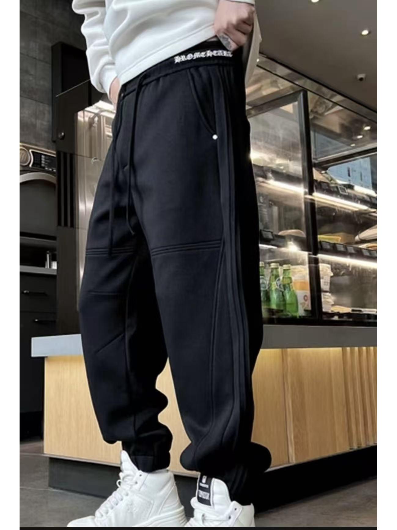 Мужские утолщенные спортивные штаны свободного кроя в корейском стиле в стиле кэжуал и легкой роскоши, тренд осени/зимы 2025 32 (Recommended 72.5-80 kg) чёрный
Мужские утолщенные спортивные штаны свободного кроя в корейском стиле в стиле кэжуал и легкой роскоши, тренд осени/зимы 2025 32 (Recommended 72.5-80 kg) чёрный