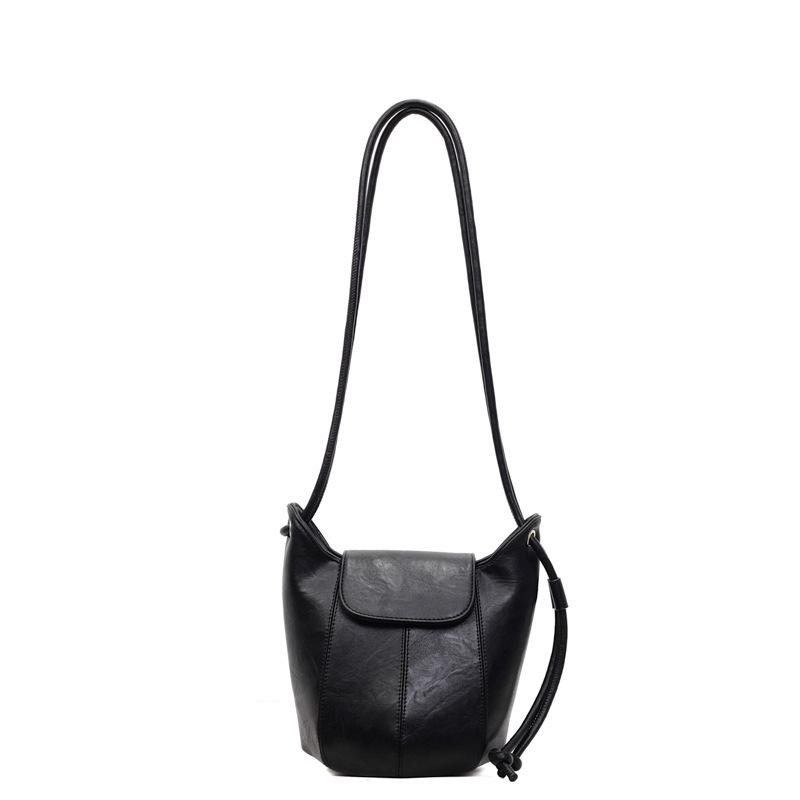 Small Niche Design, High-end Feel, Pumpkin New Style, Fashionable and Versatile, Simple One Shoulder Diagonal Cross Bag, Artistic Style Women s Bag чёрный
Small Niche Design, High-end Feel, Pumpkin New Style, Fashionable and Versatile, Simple One Shoulder Diagonal Cross Bag, Artistic Style Women s Bag чёрный
