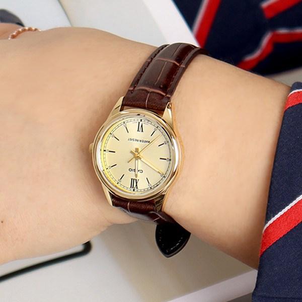 Casio Современные классические женские часы в городском стиле в деловом повседневном стиле
Casio Современные классические женские часы в городском стиле в деловом повседневном стиле