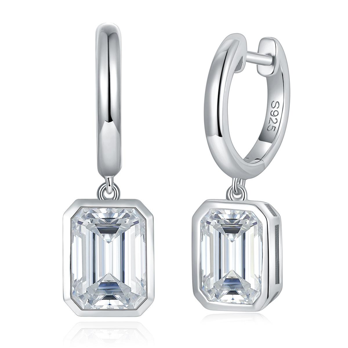 4ct 6x8mm D Color Moissanite Drop Earrings Gold Plated 925 Silver Luxurious Stud Earring Women Gifts Moissanite
4ct 6x8mm D Color Moissanite Drop Earrings Gold Plated 925 Silver Luxurious Stud Earring Women Gifts Moissanite