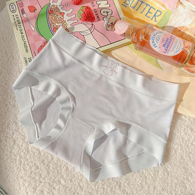 Antibacterial Seamless Plus Size Women Panties Cotton gusset Sweet Breathable Soft Triangle Underwear XXL синий
Antibacterial Seamless Plus Size Women Panties Cotton gusset Sweet Breathable Soft Triangle Underwear XXL синий