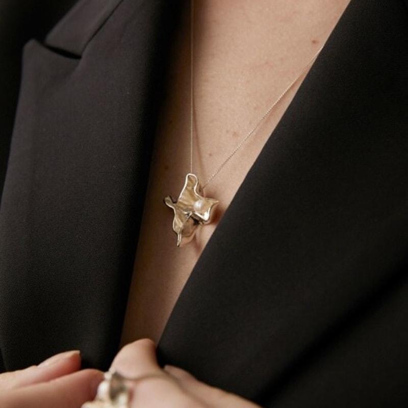 OOZE Wavy line 04 N 52cm
OOZE Wavy line 04 N 52cm